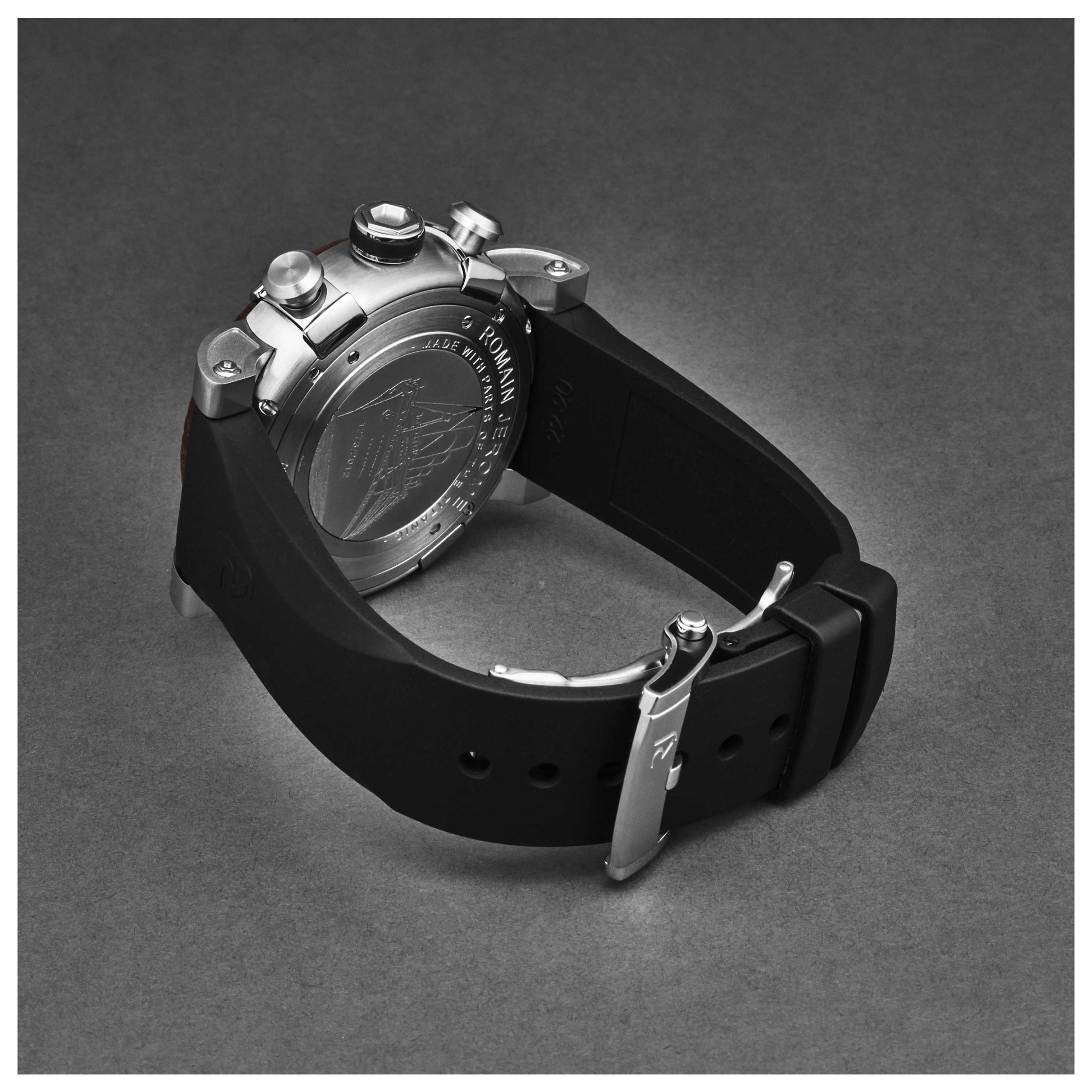 Romain Jerome Titanic-DNA Automatic Black Dial Men's Watch Romain Jerome Titanic-DNA Automatic Black Dial Men's Watch | Buy Online in South Africa | Noak
